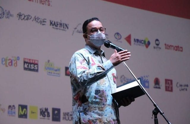 Gubernur DKI Jakarta, Anies Baswedan memberikan sambutan pada Pembukaan Jakarta Film Week 2021, Kamis (18/11) malam. Foto:  Dok: Pemprov DKI Jakarta