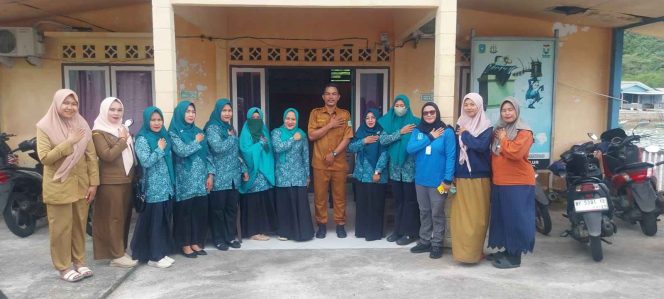 
					TP PKK Jemaja Timur Laksanakan Pembinaan Lokasi Khusus Kampung Ceria di Desa Genting Pulur