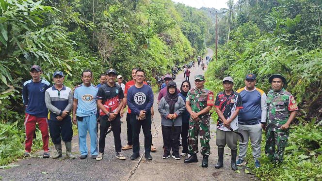 
					Jumat Bersih Bersama Bupati Anambas, Wujudkan Lingkungan Asri di Jemaja Timur